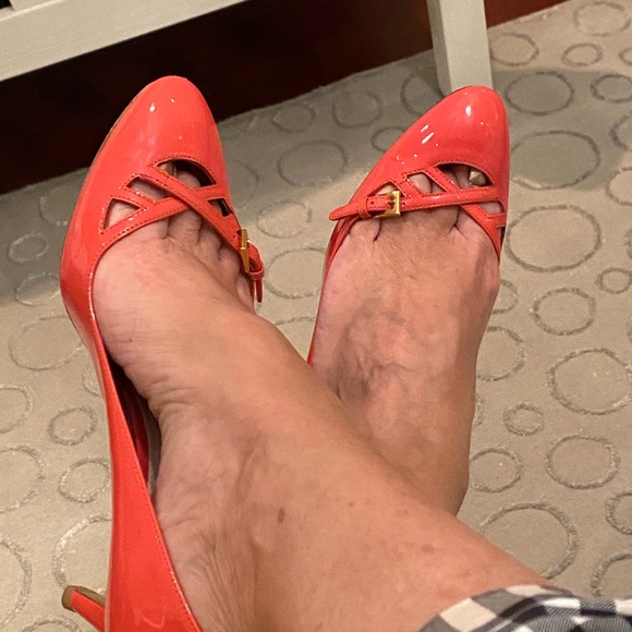 PRADA SHOES - Picture 10 of 16